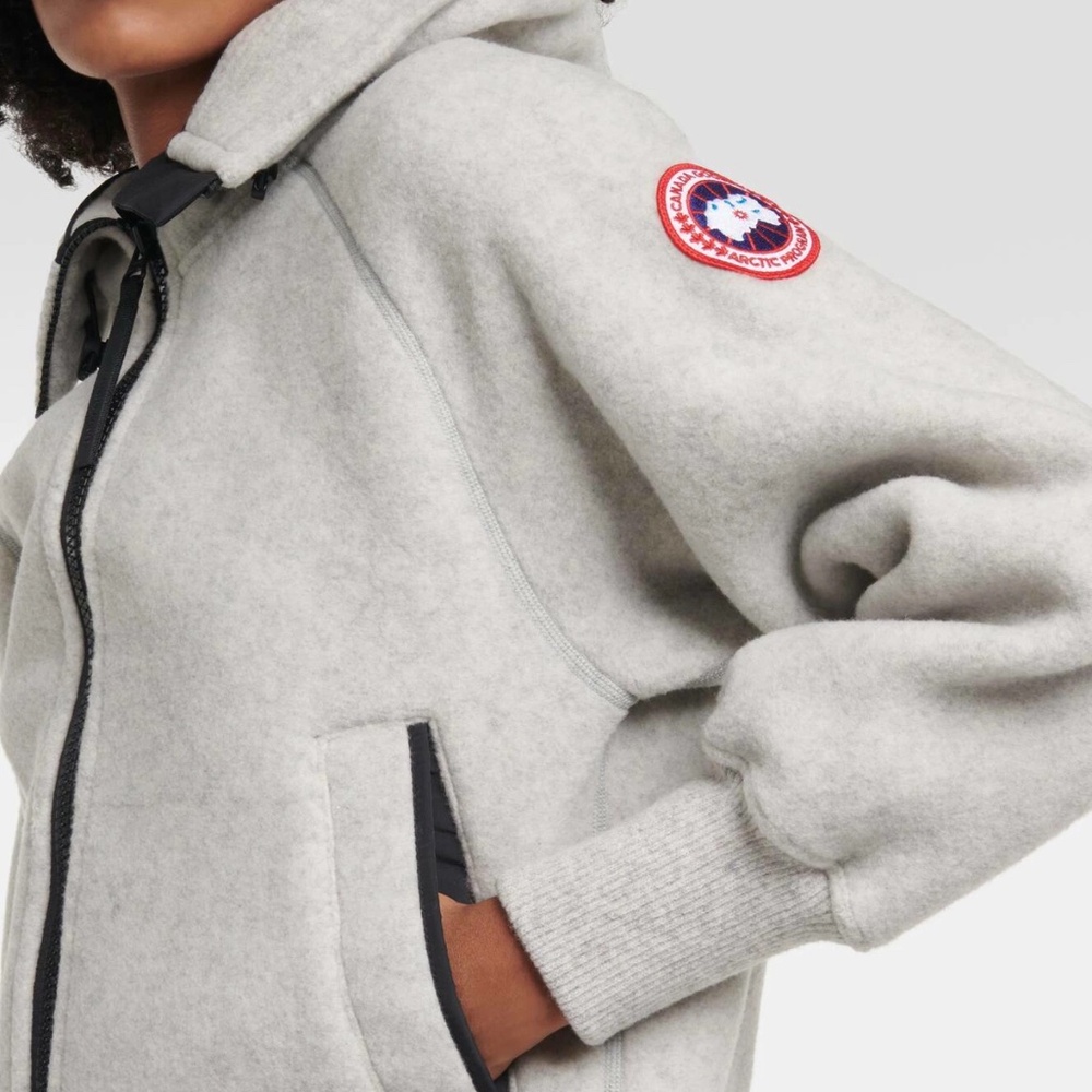 Canada Goose Chilliwack fleece bomber jacket Size Medium